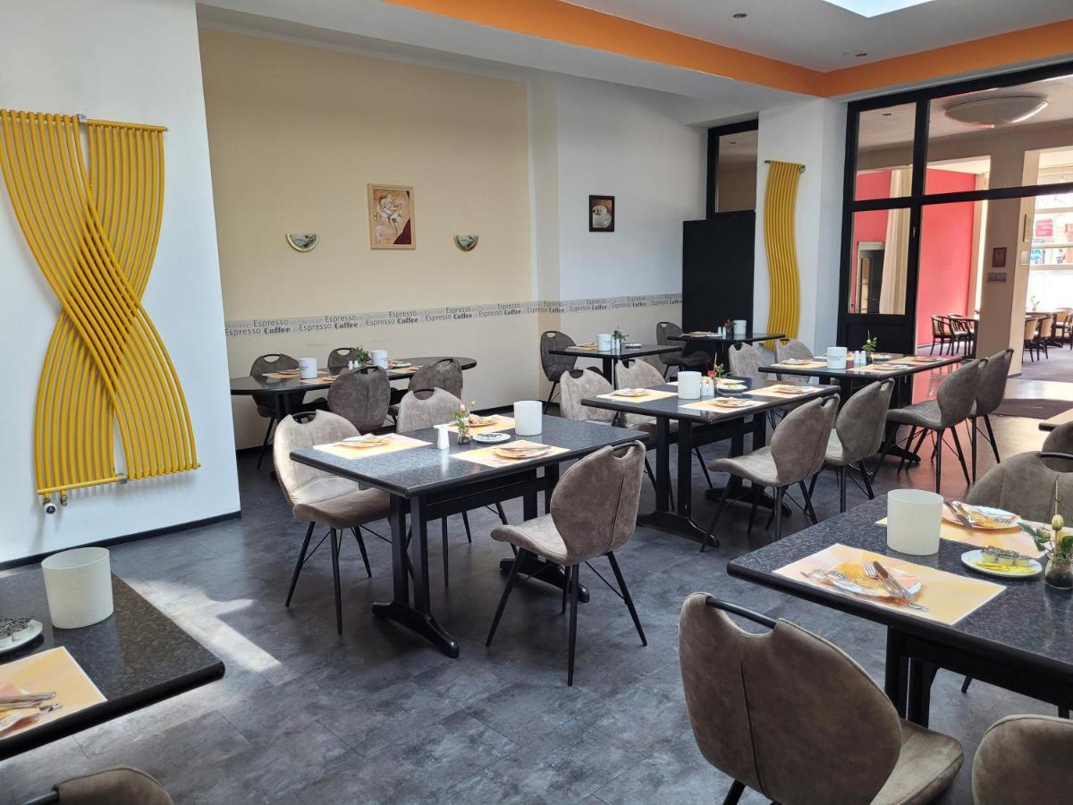Hotel Schweizer Hof Halle  Ngoại thất bức ảnh