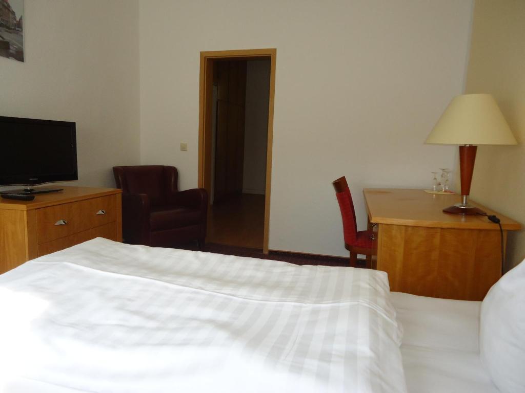 Hotel Schweizer Hof Halle  Phòng bức ảnh