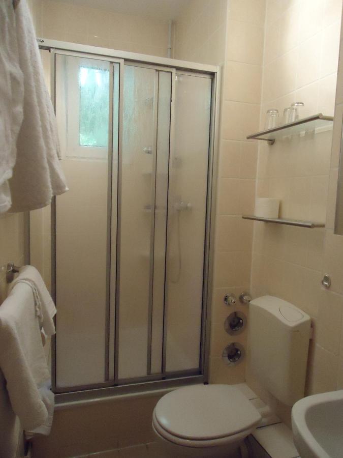 Hotel Schweizer Hof Halle  Ngoại thất bức ảnh