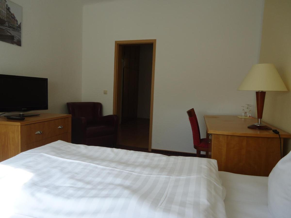 Hotel Schweizer Hof Halle  Ngoại thất bức ảnh